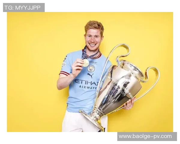 曼城2-1击败皇马，成功晋级欧冠四强，梅开二度的德布劳内成为英雄